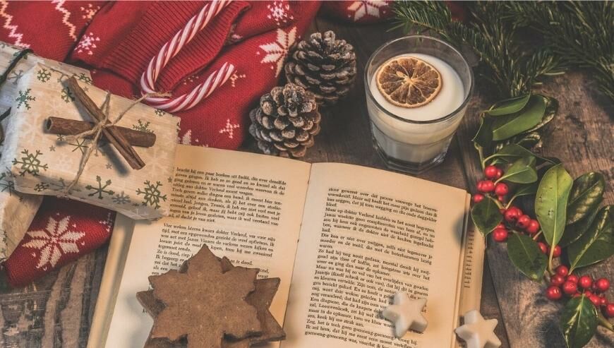 Karácsonyi könyvek felnőtteknek - TOP 4 könyv nőknek és férfiaknak az idei karácsonyra