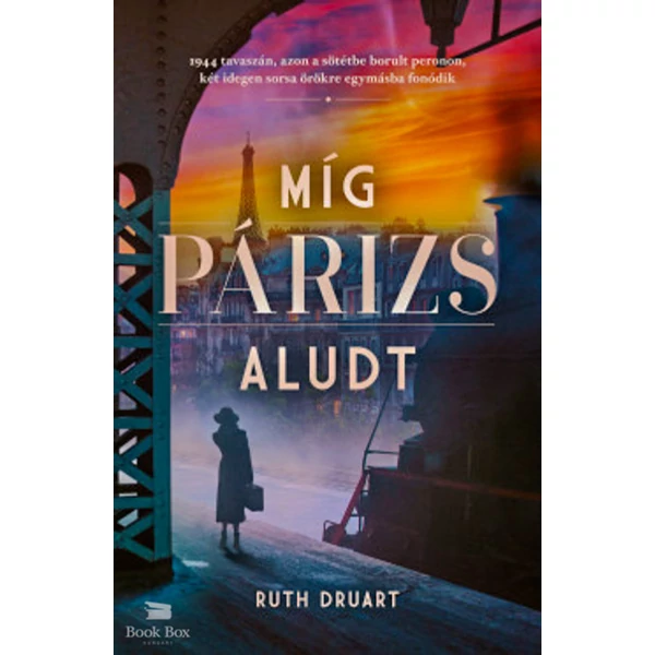 Míg Párizs aludt
