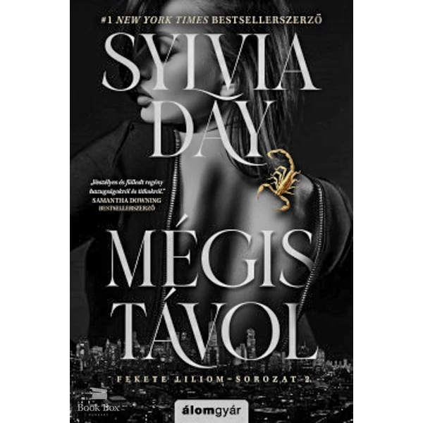 Mégis távol